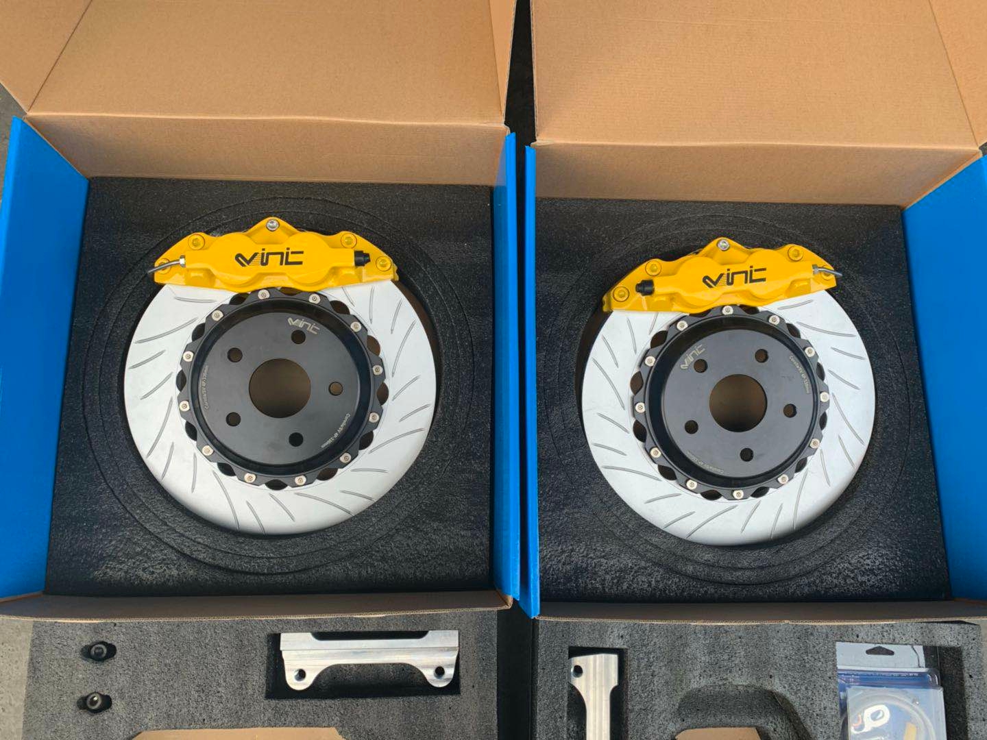 卡羅拉 SV4P 黃色