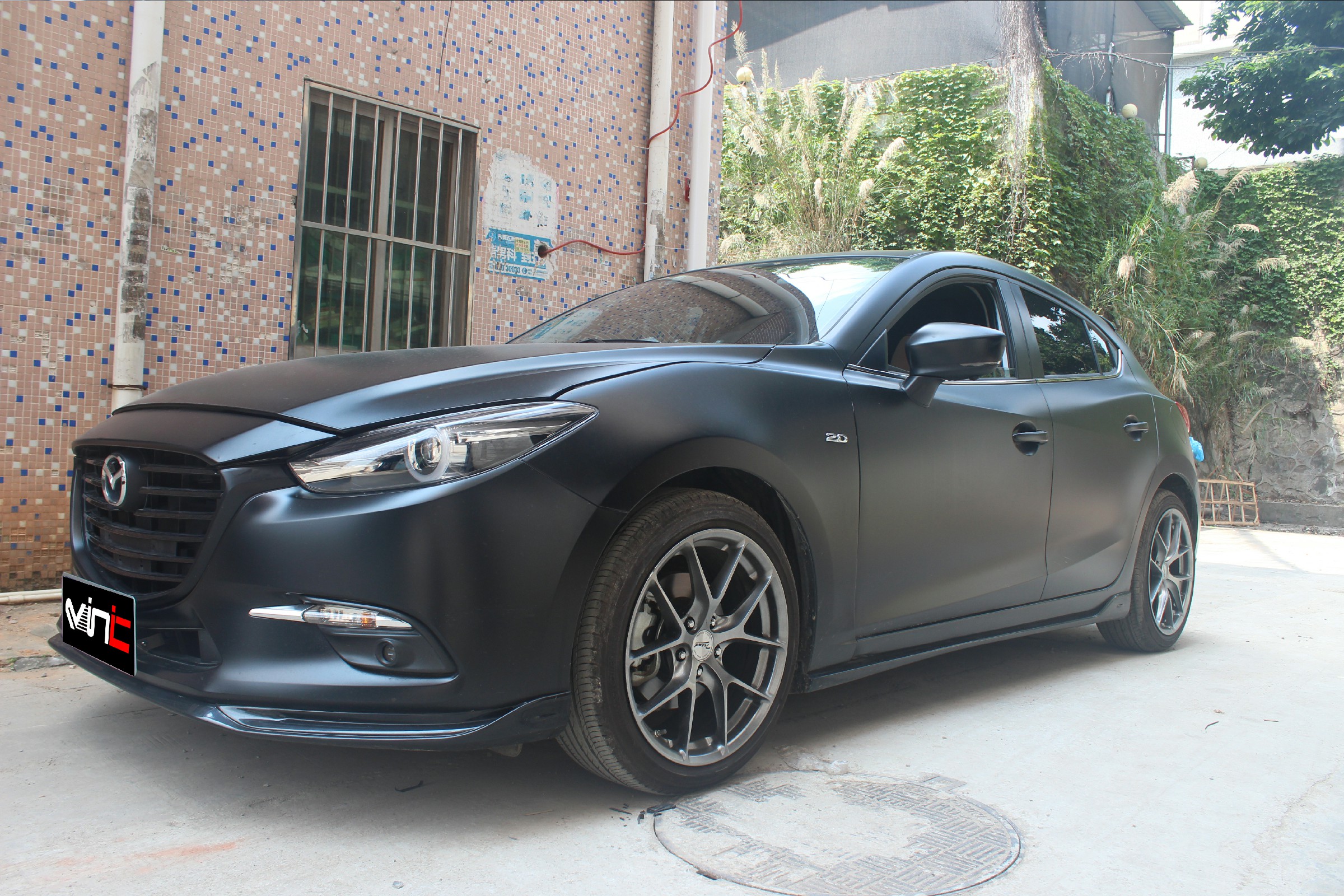 昂克賽拉 氣質(zhì)兩廂 VINIC四活塞剎車改裝案例分享