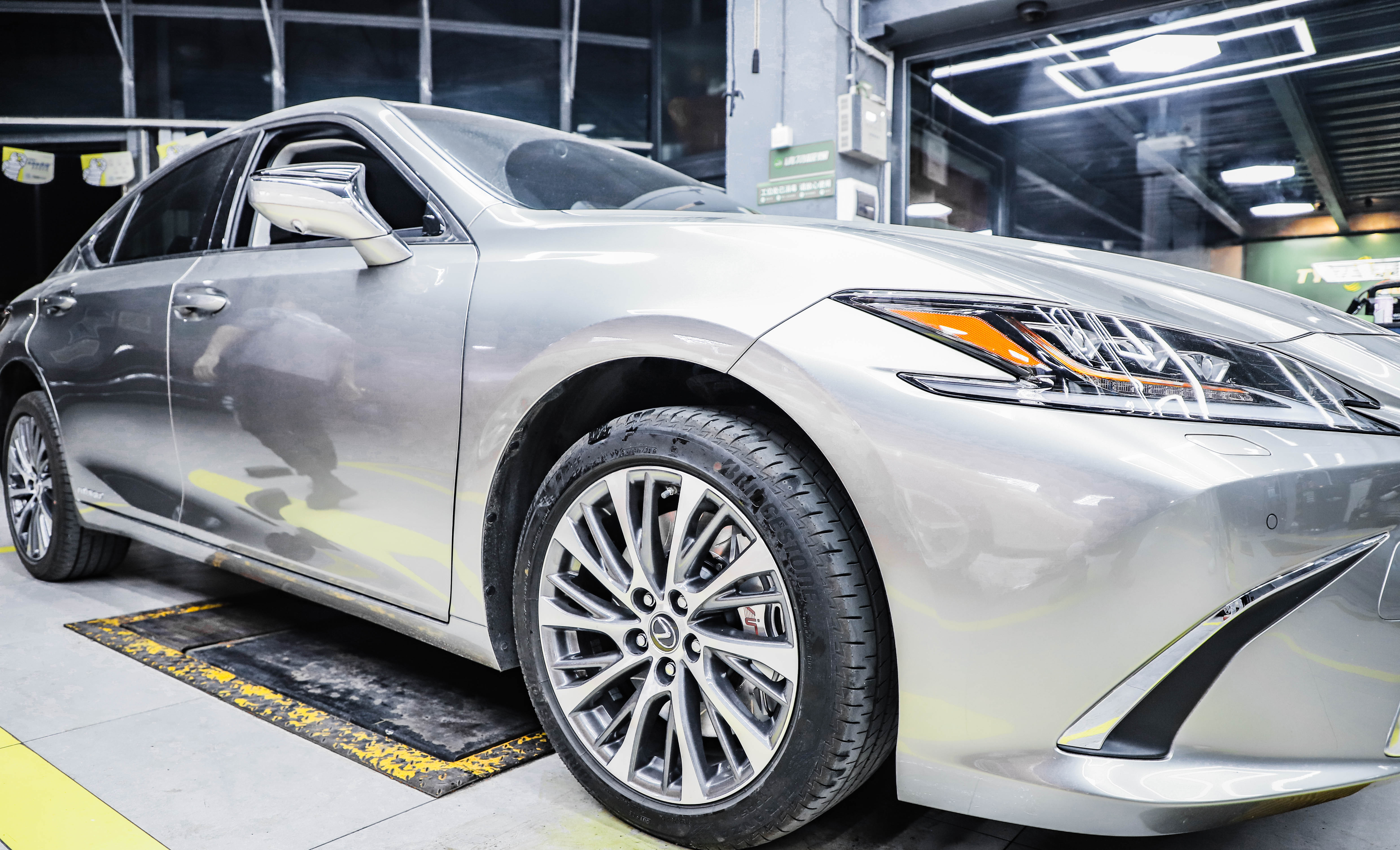 90%的ES車(chē)主，都沒(méi)想過(guò)這么改VINIC剎車(chē)”